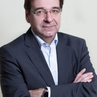 skoran-otto-szent-magdolna-magankorhaz-683x1024